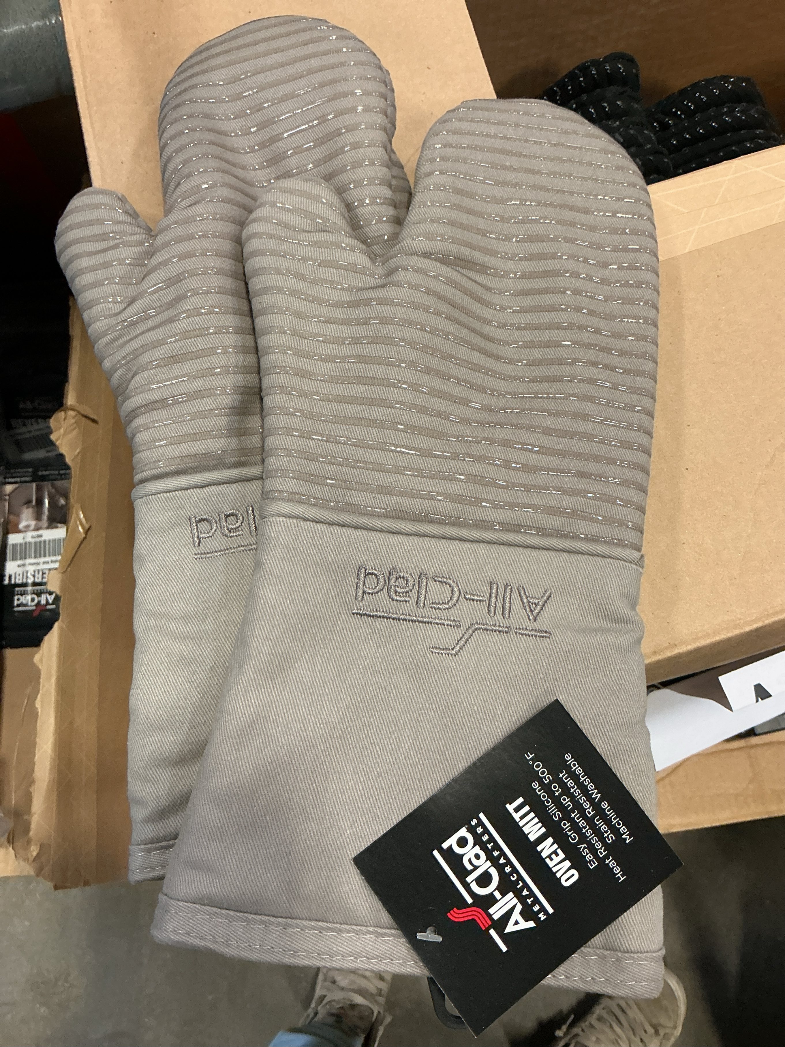 All-Clad Silicone Oven Mitts: Heat Resistant up to 500 Degrees - 100% Cotton & Silicone, 14x7 Oven Mitt for Kitchen and Barbeque, 2-Pack, Titanium