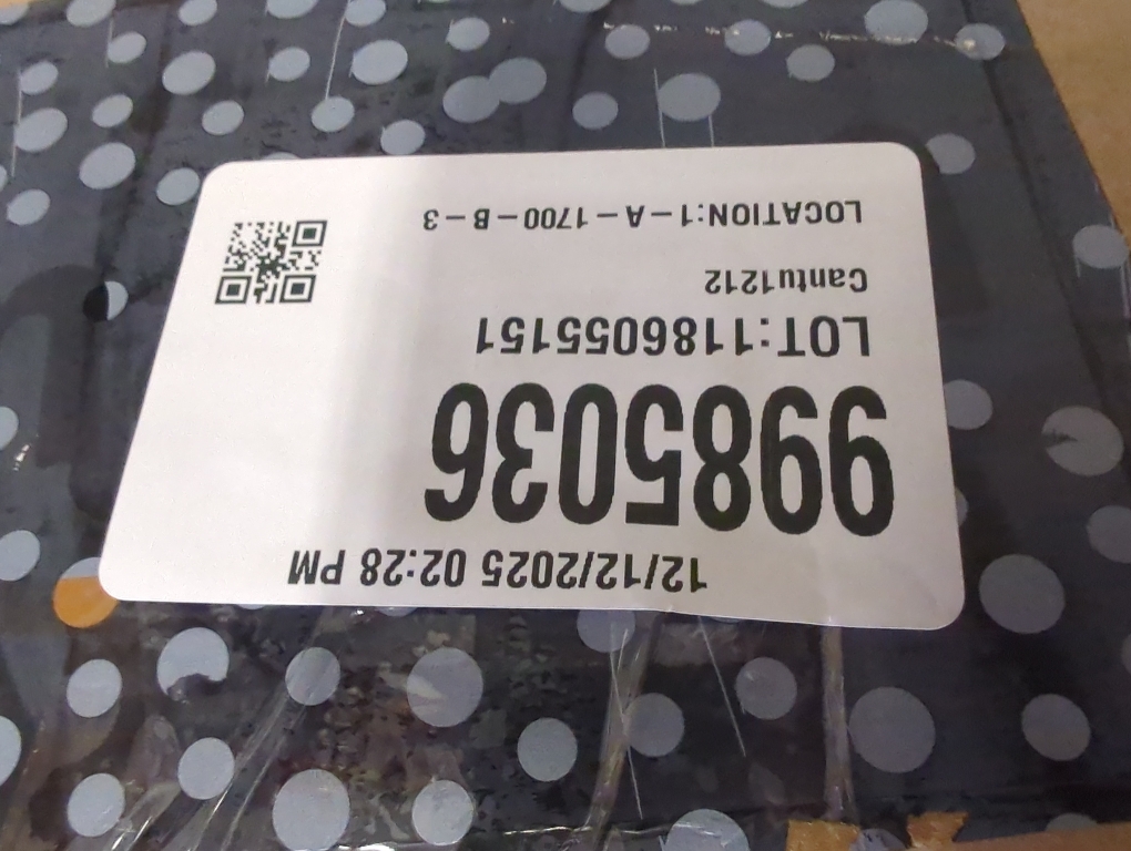 VEVOR Ice Crusher Machine, 143lbs Per Hour Electric 2 Blades Snow Cone Maker, Stainless Steel Shaved Ice Machine with Bowl and Cover, 300W 2000RPM Ice-Shaver for Home and Commercial Use, Silver