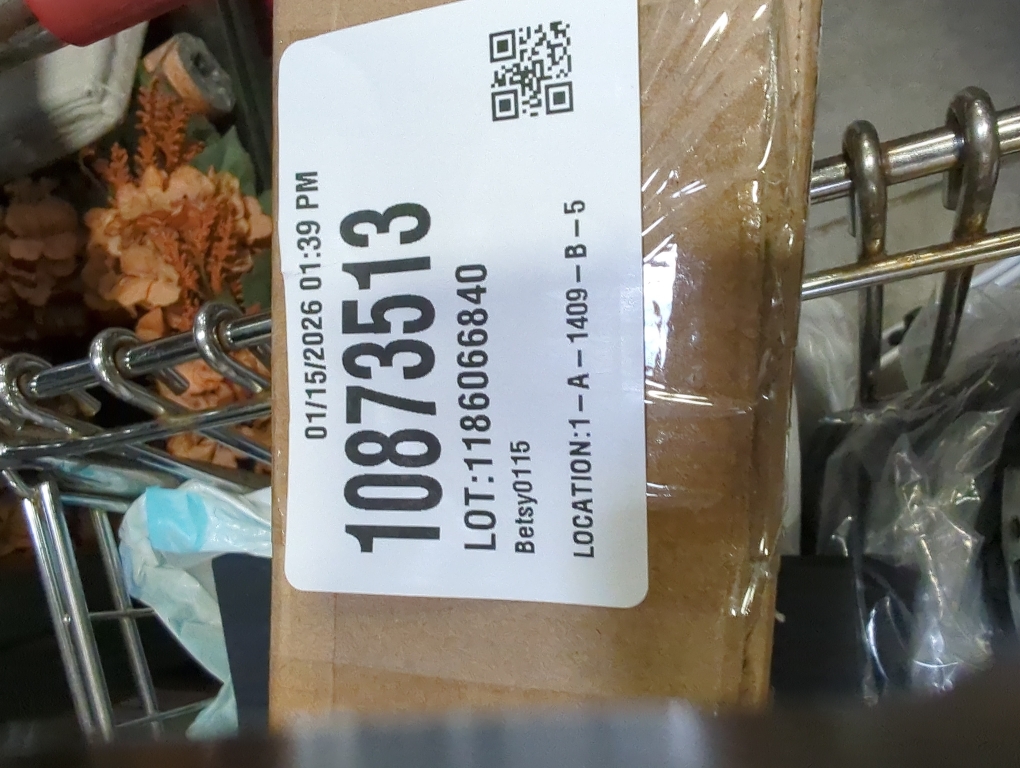 Vesici 4 Pcs 8 Arm Acrylic Candelabra Centerpieces for Tables 49.6 x 11 Inch Candlesticks Holder Clear Acrylic Candle Holder for Wedding Ceremony Floor Home Dinner Party, Fit 0.8 LED Candle