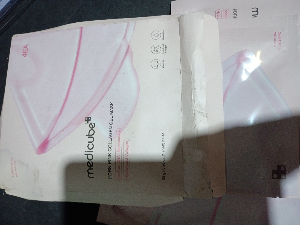medicube Jelly Gel Mask with Salmon DNA PDRN Pink Collagen | Overnight Face Mask for Glass Glow Skin | Elasticity, Hydrating, Firming and Moisturizing | Korean Skincare, 28g x 4ea