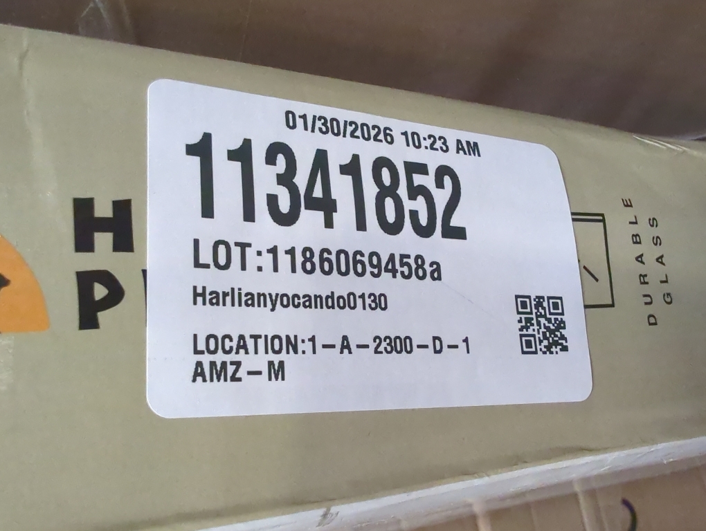 Hakuna Pets Medium White Glass Sliding Door Patio Pet Door, With Lockable Flap, Suitable for Most Sliding Doors