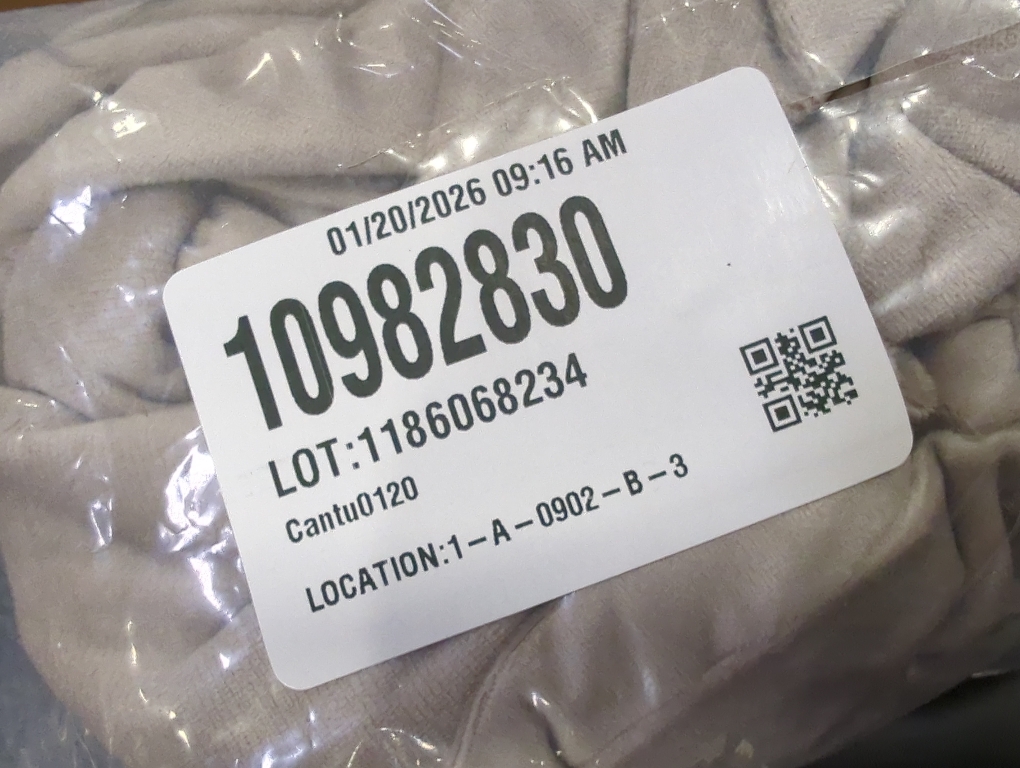 Jemiipee Velvet Ruffle Throw Pillow Covers Couch, Set of 2 Decorative Pillowcases with Ruffles 20x20 Inch Solid Color Shabby Chic Farmhouse Cushion Cover for Living Room Sofa Bed, Light Tan