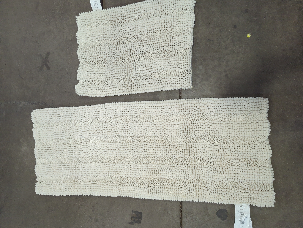 2pc White Small and Large Bathroom Mat