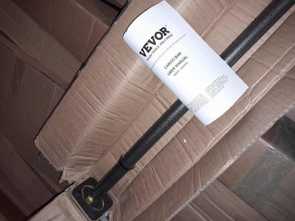 VEVOR Cargo Bar, Truck Bed Bar Adjustable from 40 to 73, Heavy-Duty Steel Cargo Stabilizer Bar with 220 lbs Capacity, Truck Load Bar Stop Sliding for Pickup Truck Bed, SUV