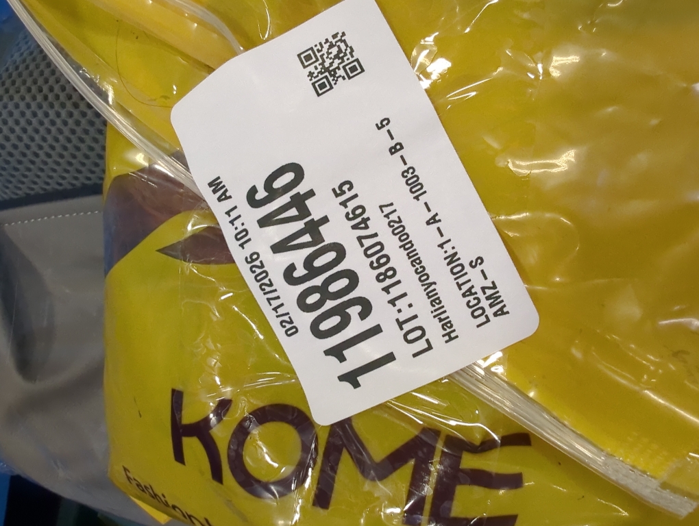 Orange Wigs with Bangs,Ginger Long Wavy Wig for Women,Long Curly Synthetic Hair Wig for Party Daily Use 24IN