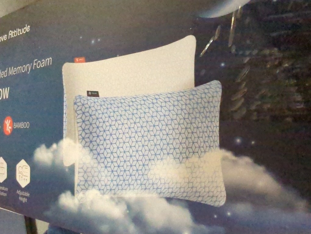 Shredded Memory Foam Pillows Queen Size Set of 2, Cooling Firm Pillows Queen Size 2 Pack for Bed, Adjustable for Side Back Stomach Sleepers