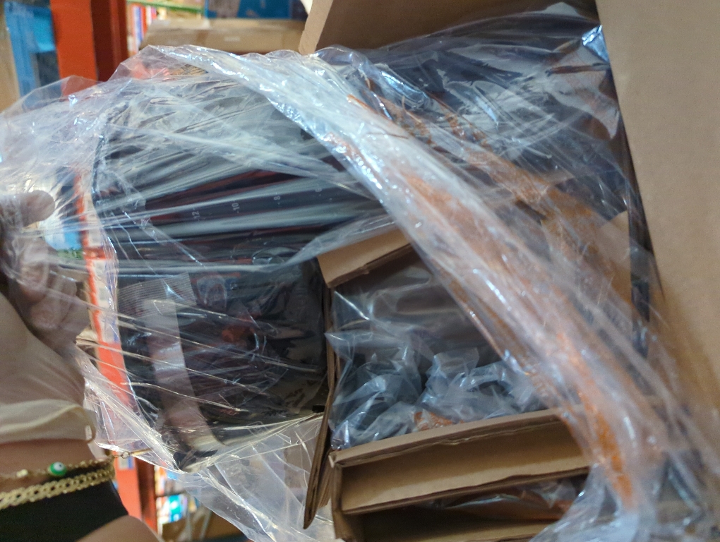 BLACK DECKER 12-Cup Digital Coffee Maker, CM1160B, Programmable, Washable Basket Filter, Sneak-A-Cup, Auto Brew, Water Window, Keep Hot Plate, Black