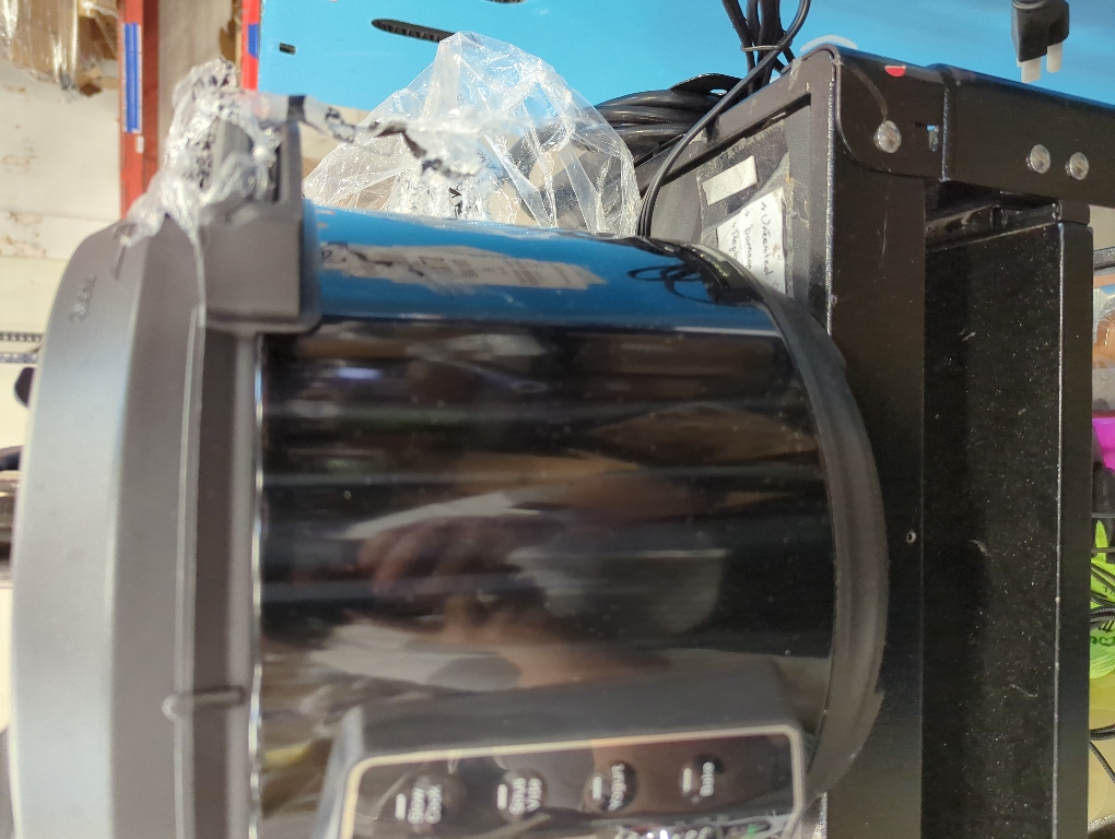 Instant Duo Pro Stainless Steel Pressure Cooker 13.4 in. 6 qt Black