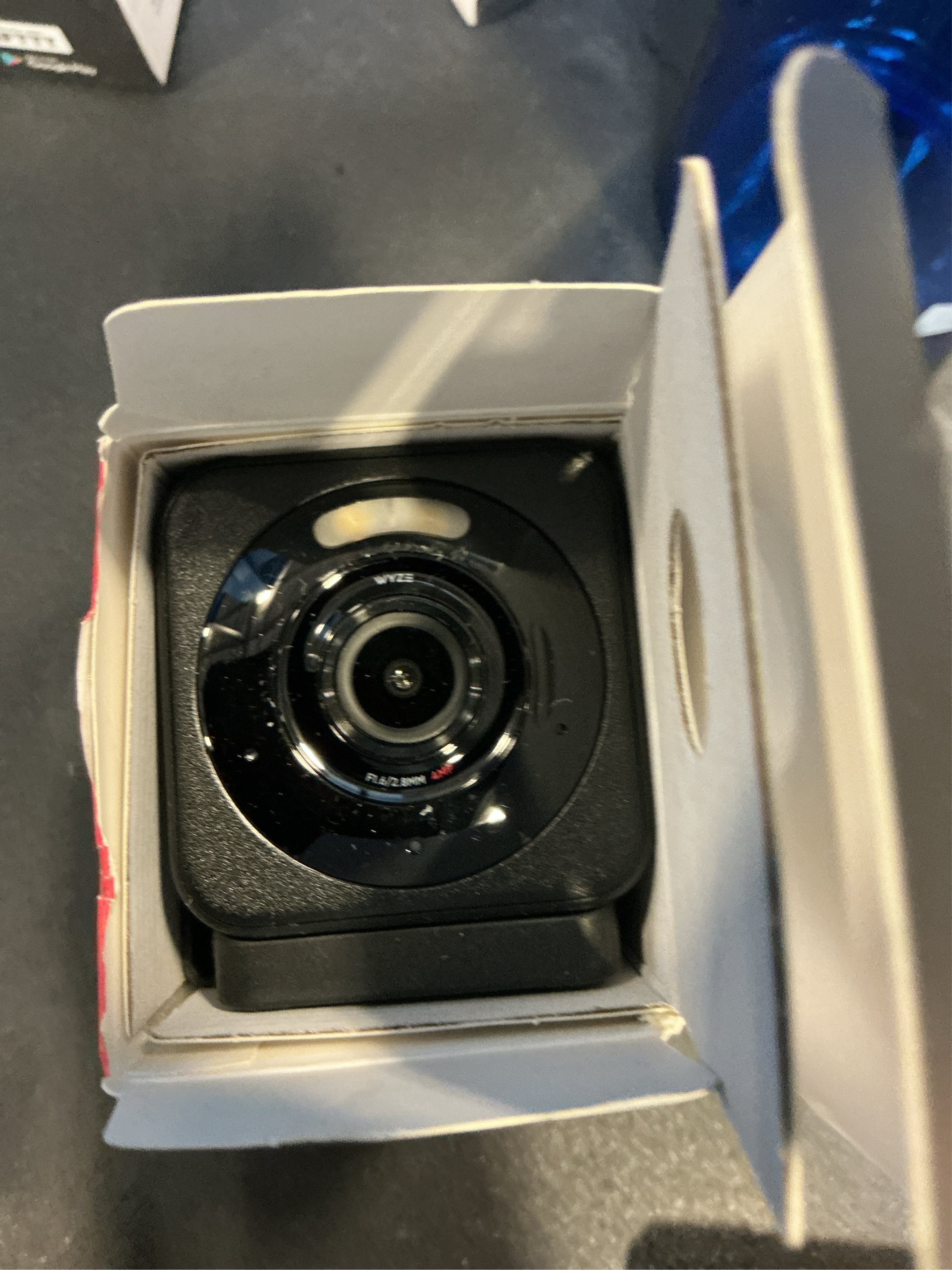 WYZE Cam v4 (Latest Model), 2.5K AI Security Camera, Indoor/Outdoor Cameras for Home Security, Baby Monitor & Pet Camera, Vibrant Color Night Vision, No Subscription Required, Free Expert Help