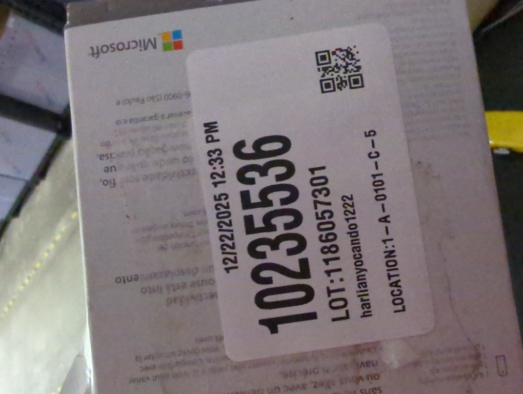 Microsoft Bluetooth Mouse Arctic Camo - Wireless Connectivity - Bluetooth Connectivity - Swift Pair for easy pairing - 33ft Wireless Range