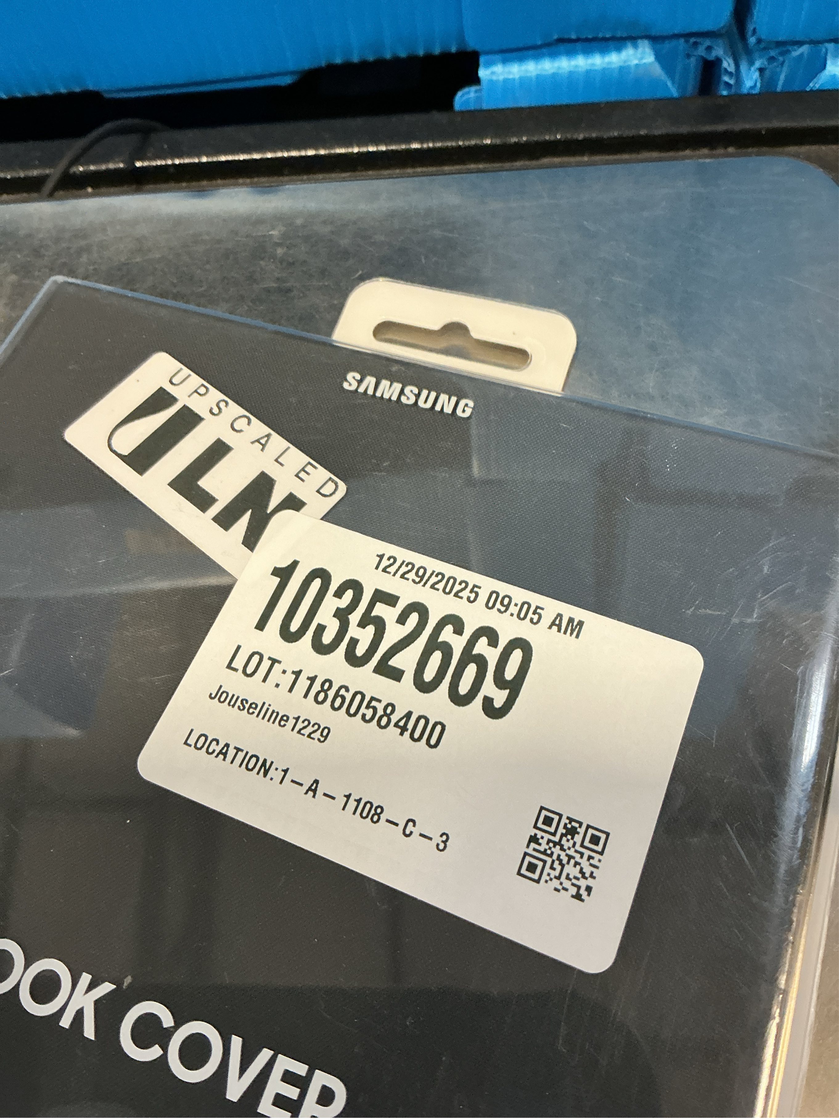 Samsung Book Cover for Samsung Galaxy Tab S6 Lite - Oxford Gray - Certified Refurbished