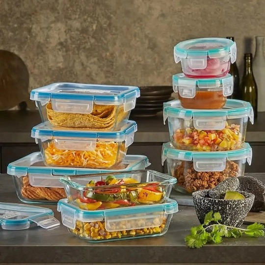 Snapware Pyrex 18-piece Glass Food Storage Set, Airtight, Leak-proof Opened Box