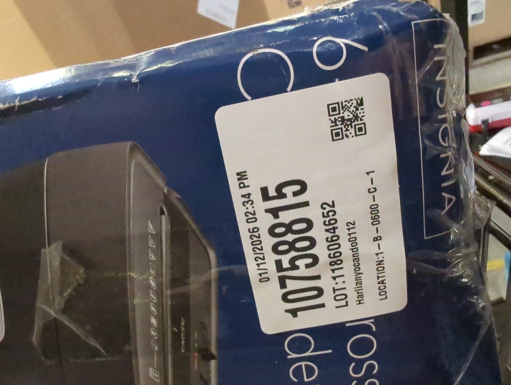 Insignia™ - 6-Sheet Crosscut Shredder - Black