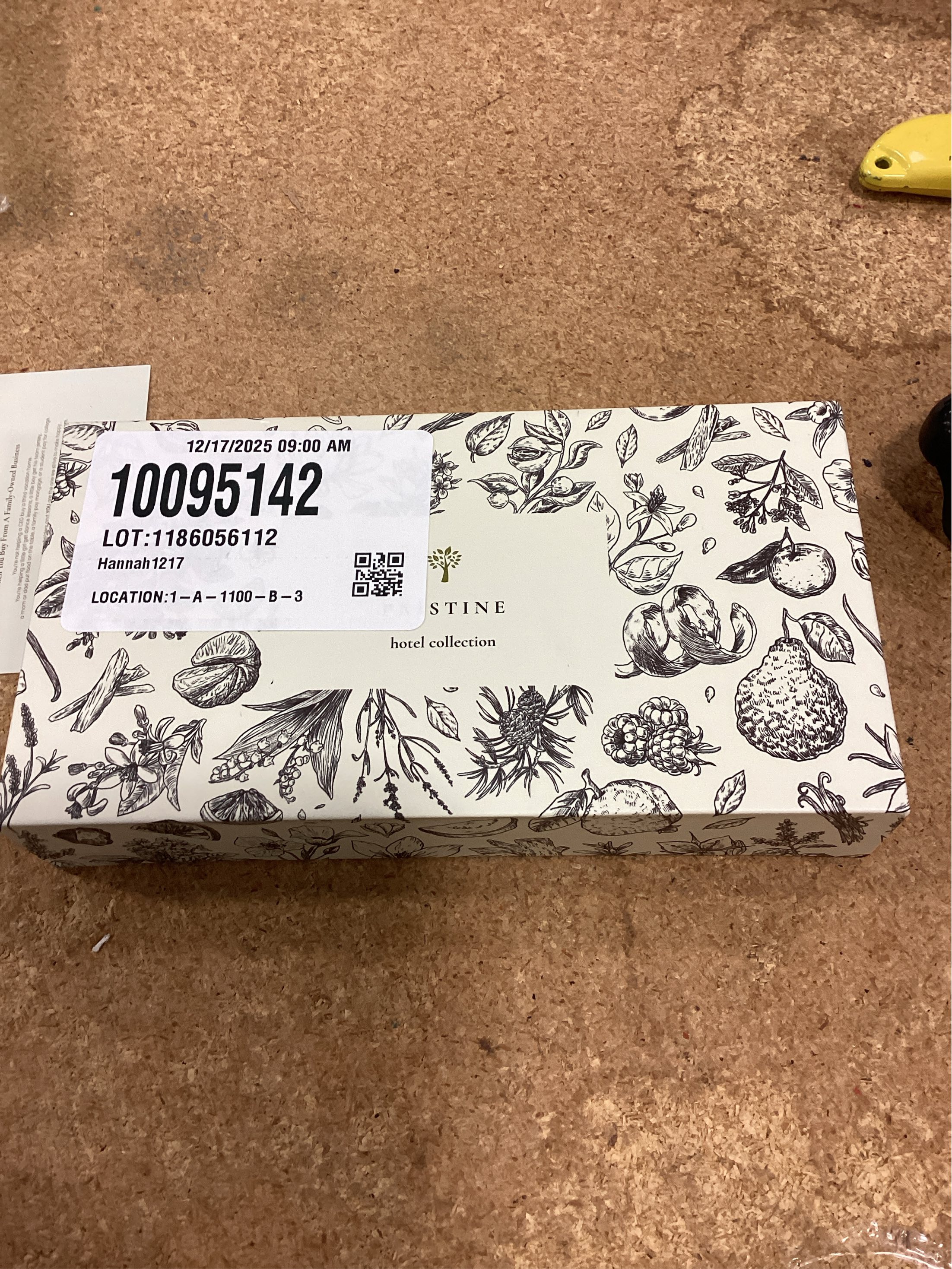 Essential Oils Top 6 Premium Hotel Blend for Oil Diffusers for Home Hotel Collection Diffuser Oil for Water Based Essential Oil Diffuser,Scent Diffuser,Aromatherapy diffuser, Home Essentials, Gift Set