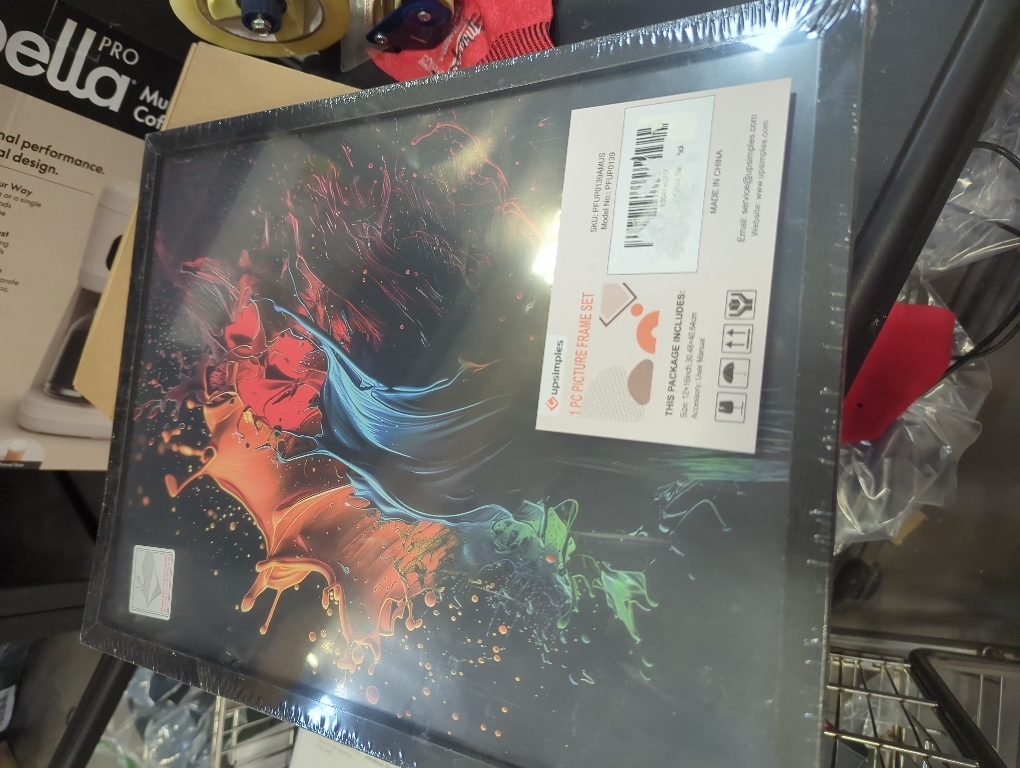 upsimples 12x16 Picture Frame, Wall Gallery Photo Frames with Engineered Wood, Black 1 Pack