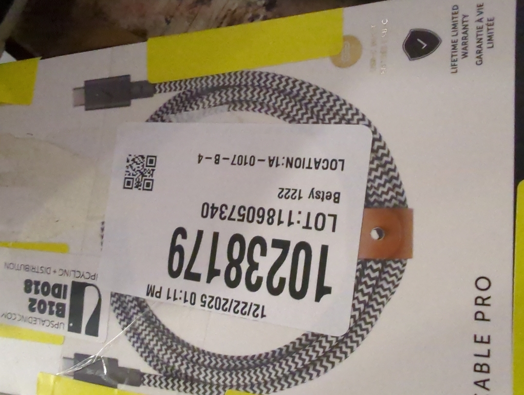 Digipower - BP-LPE17 digital camera battery & charger kit, Replacement for Canon LP-E17 battery pack - Black