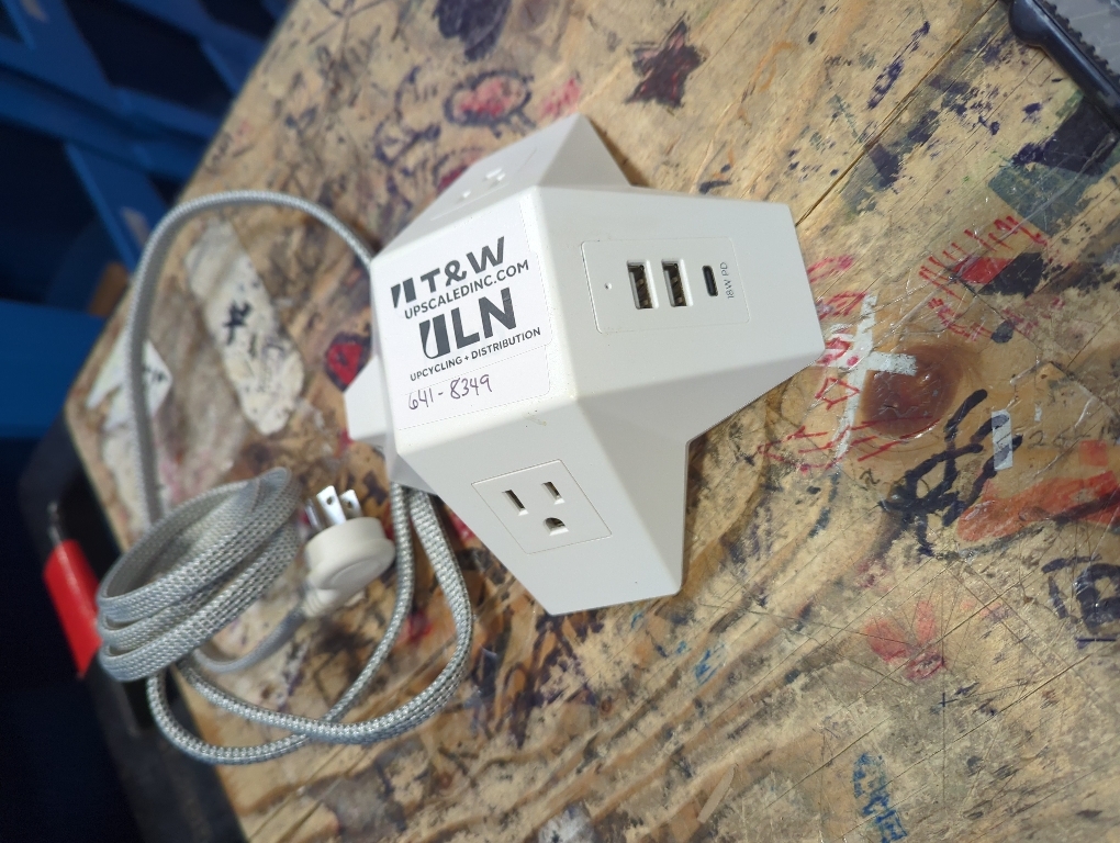 Tower Surge Protector Power Strip, NVEESHOX 9 AC Outlets with 4 USB Ports (1 USB C) 3-Side Triangle Outlets with USB Ports,6.5 Ft,Flat Plug, Charging Station with Surge Protection