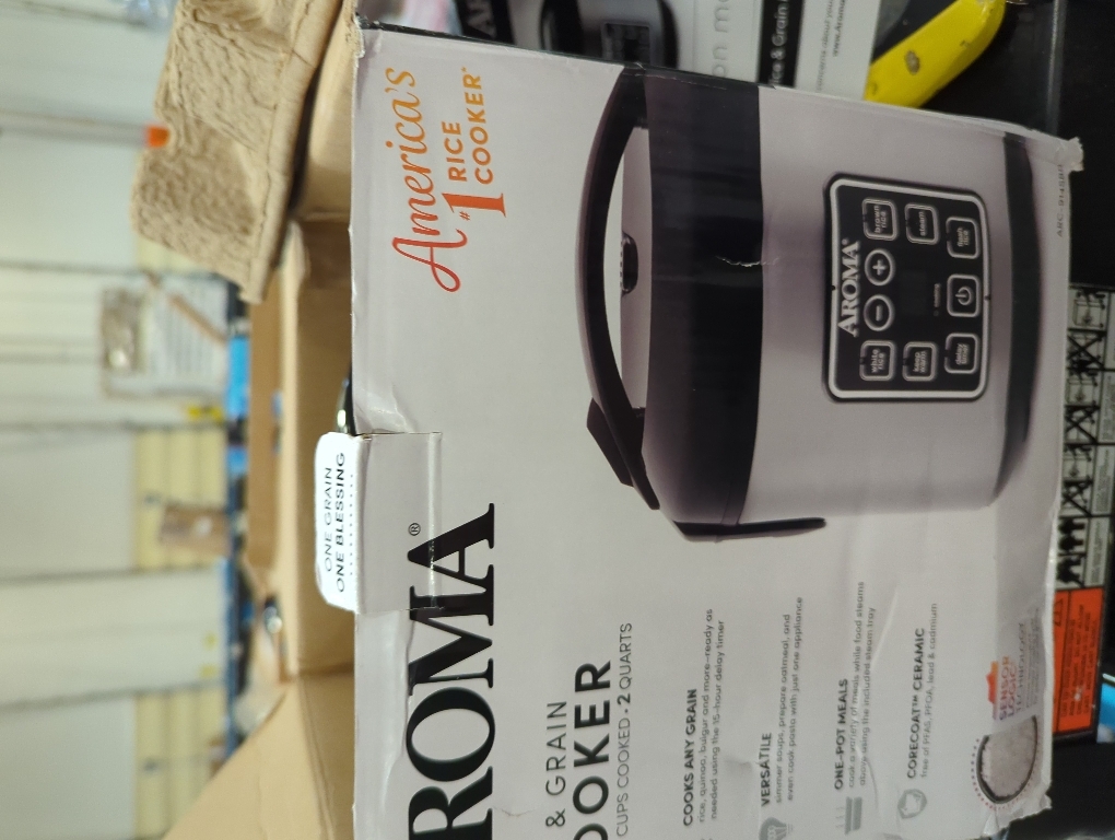 AROMA Digital Rice Cooker, 4-Cup (Uncooked) / 8-Cup (Cooked), Steamer, Grain Cooker, Multicooker, 2 Qt, Stainless Steel Exterior, ARC-914SBD