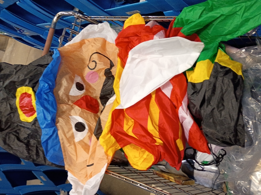 8FT Tall Christmas Inflatable Nutcracker Soldier, Christmas Inflatables Soldier Guard Blow up with Build-in LED Lights, Fan and Anchor Ropes, Outdoor, Party, Yard, Garden, Lawn Xmas Decoration