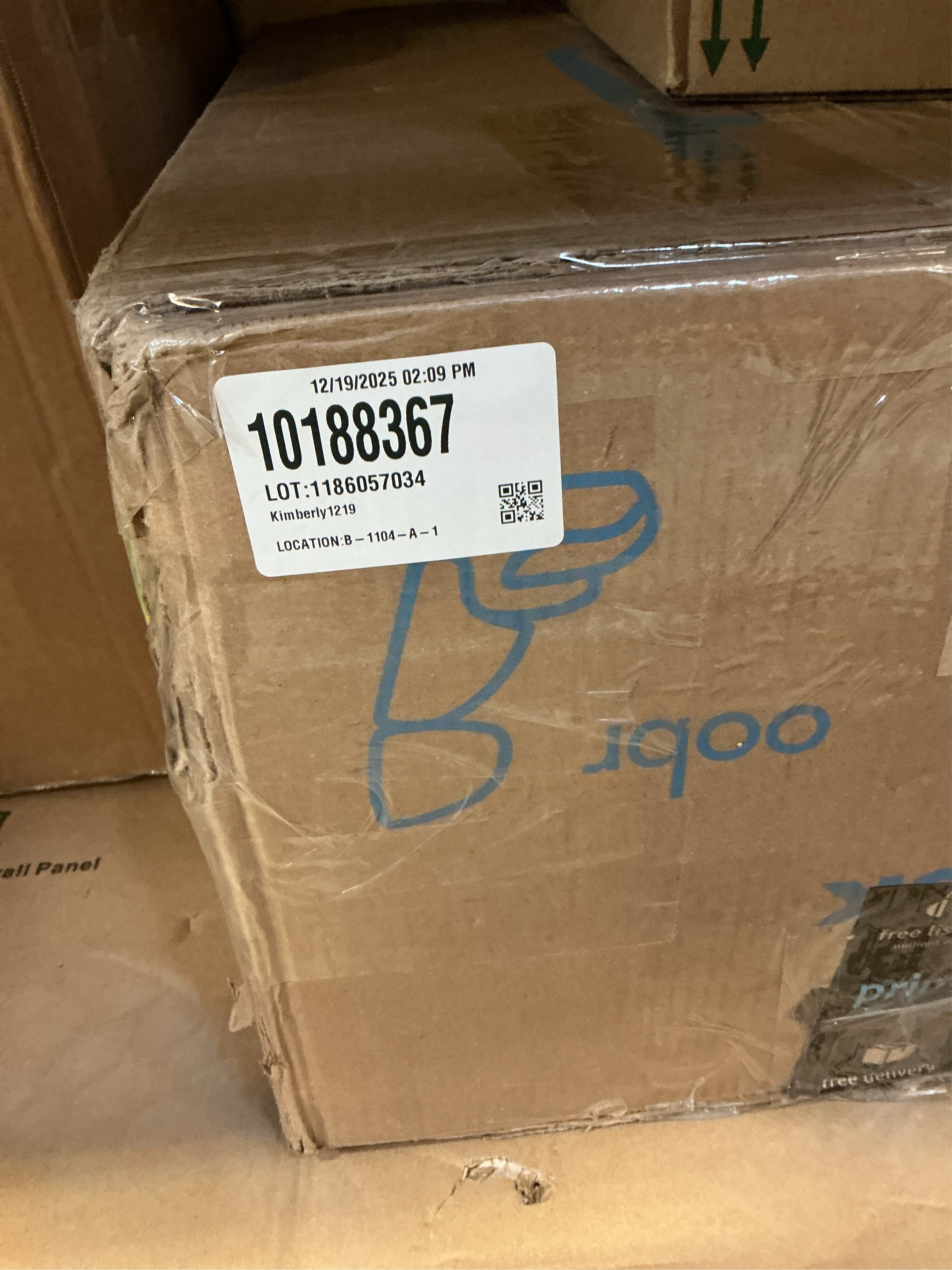 Clek Oobr High Back Booster Seat with Adjustable Headrest, Reclining Design, Latch System, and Retardant-Free Fabric (Mammoth Ziip)