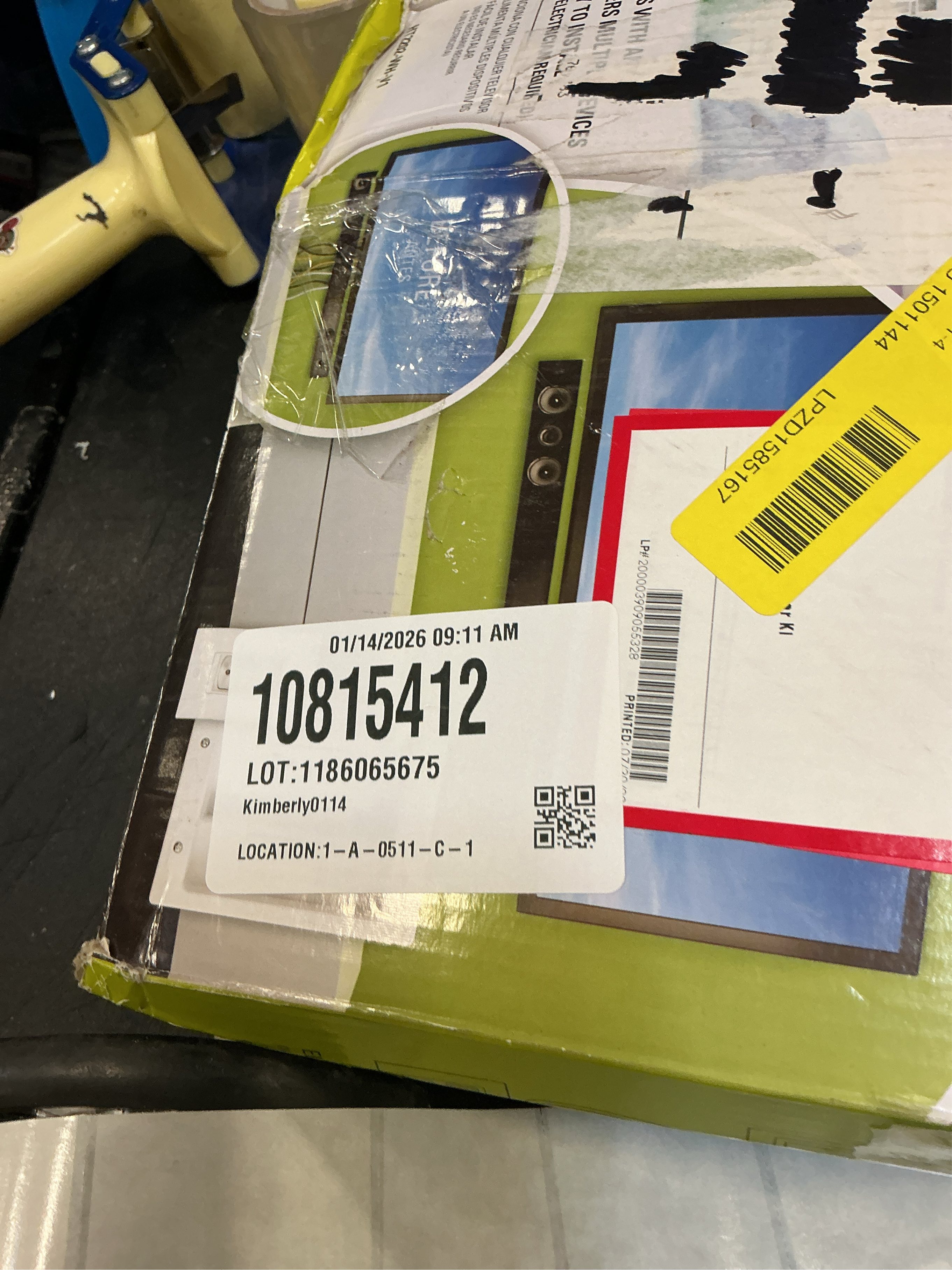 Legrand On-Q 4-27/64-in x 10-in PVC White Flat Screen Tv Kit