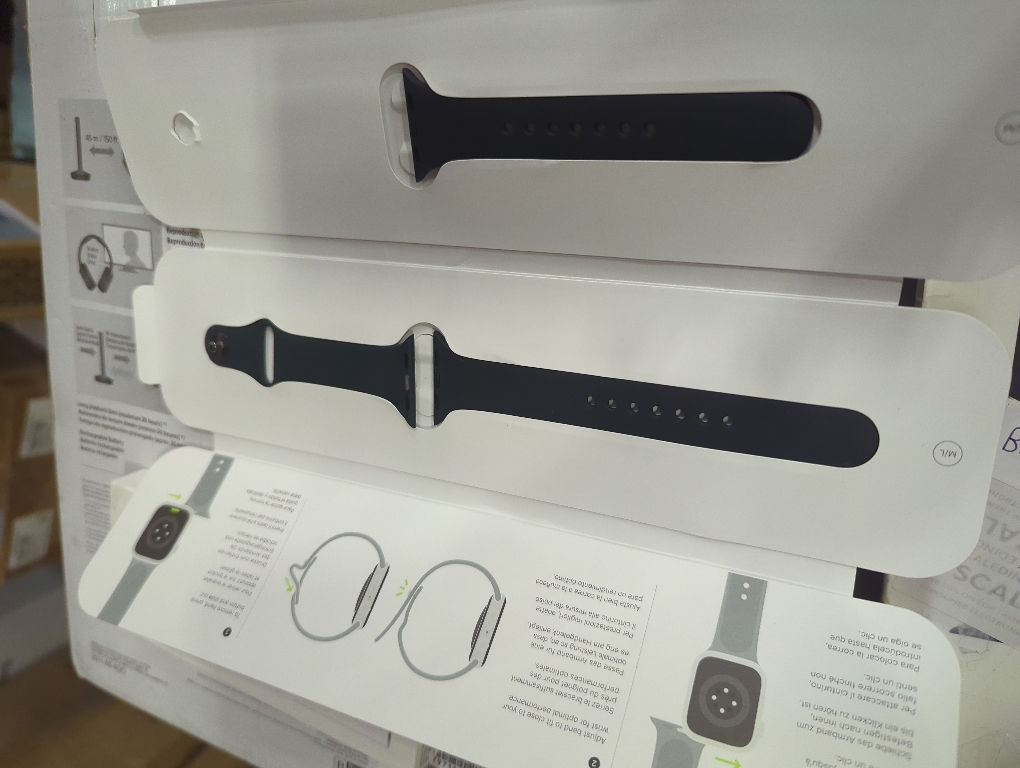 Apple 41mm Midnight Sport Band