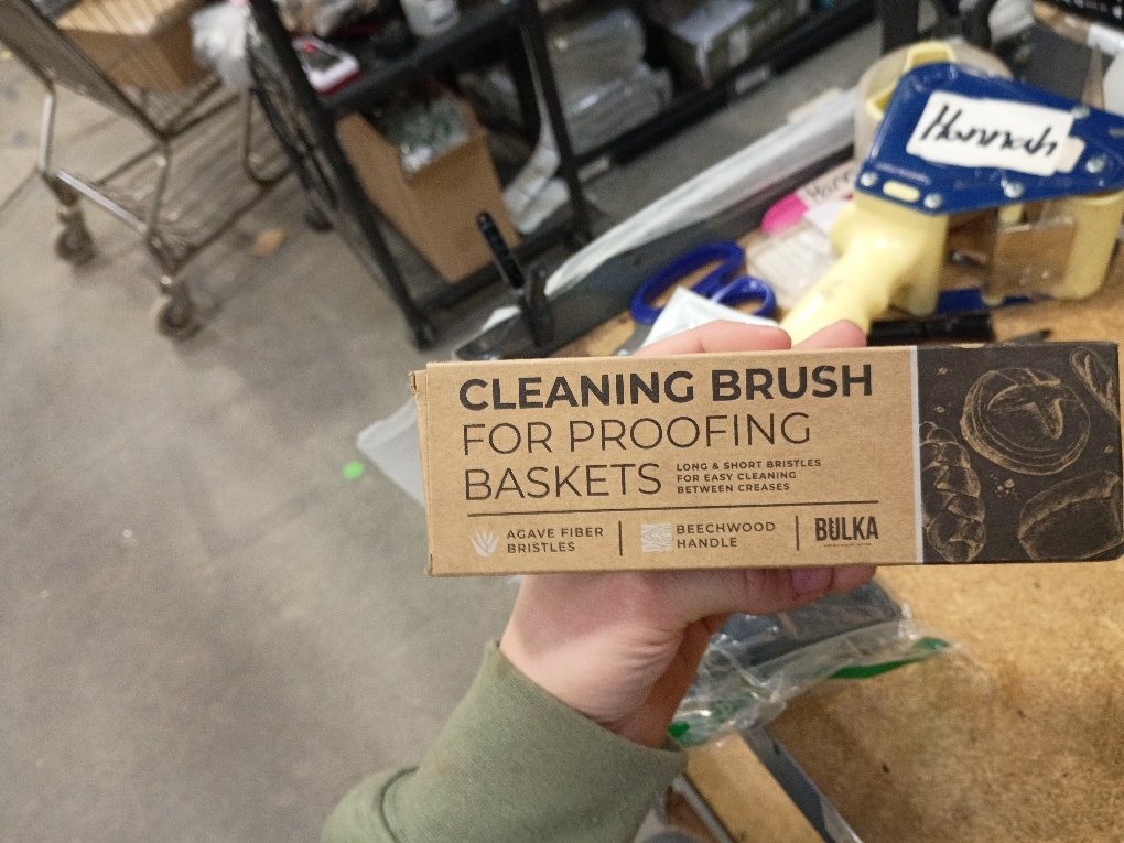 Bulka Banneton Natural Cleaning Brush for Wood Pulp Sourdough Proofing Baskets - Ergomonic Beechwood Handle & Agave Bristles, Medium Firmness Long & Short Bristles for Efficient Cleaning