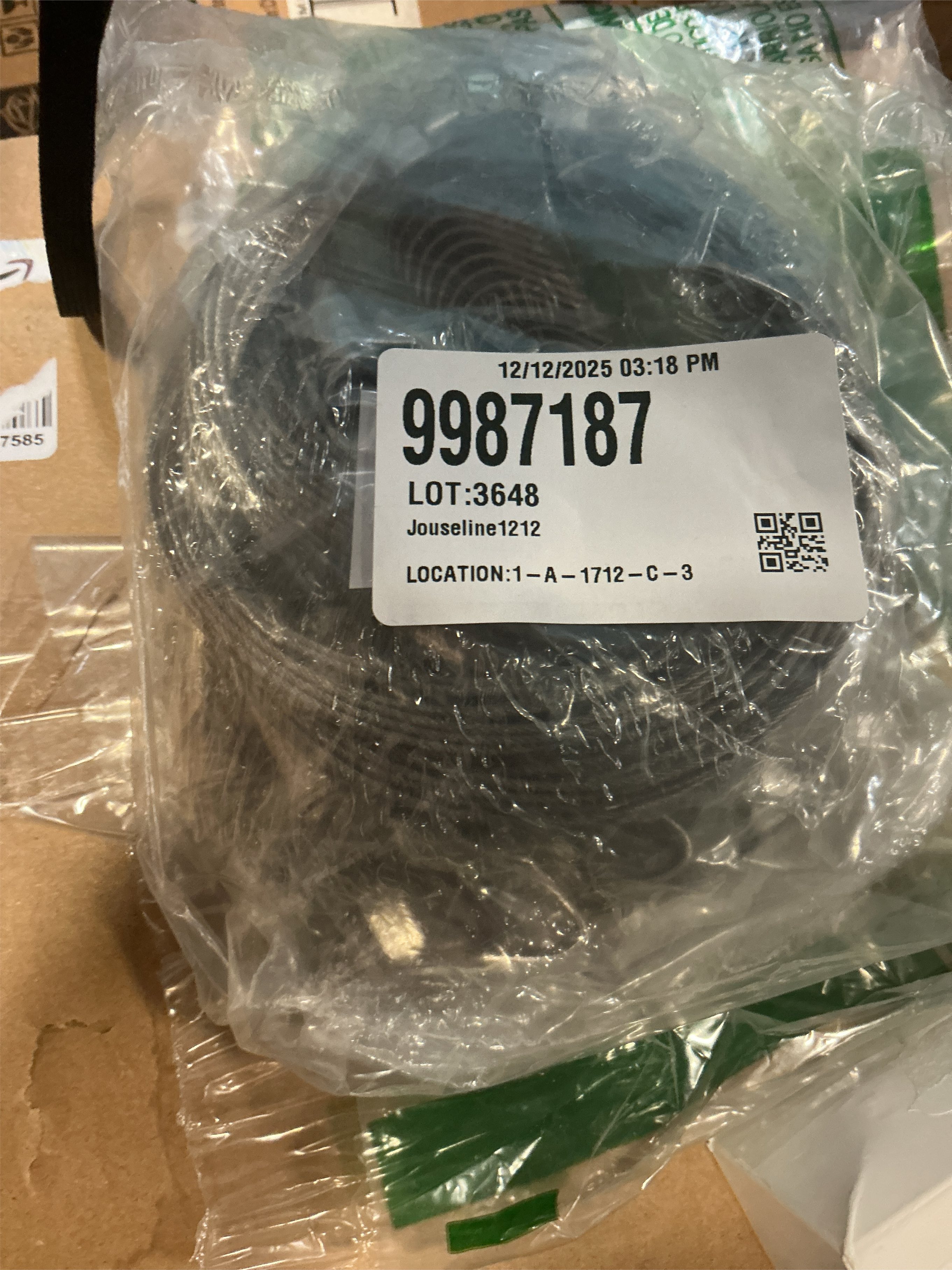 Okllen 20 Pack Picture Rail Hooks and Wire, Picture Rail Hanging System, 3ft Length Picture Hanging Wire with Loop & Adjustable Wire Hooks Kit, Silver