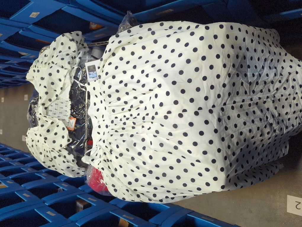 Size XL...Women Skirt Suit Short Sleeve Square Neck Polka Dots Printed Cropped Top High Waist Slit Skirt