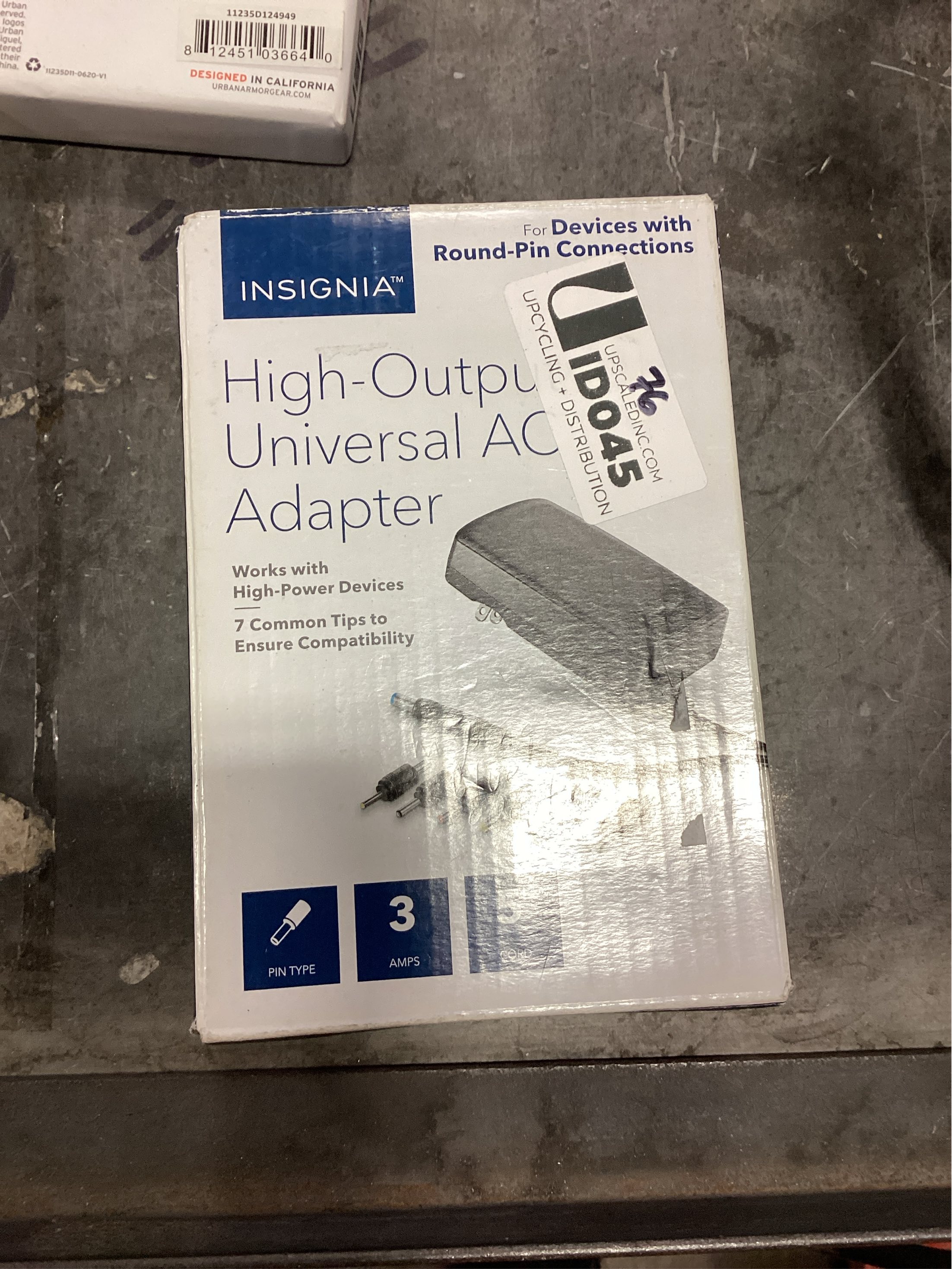 Insignia™ - 3,000 MA 5’ Universal AC Adapter for High-Output Devices - Black