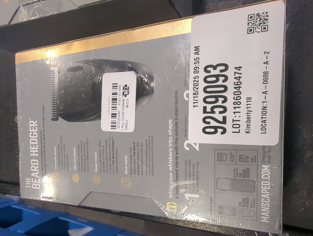 MANSCAPED The Beard Hedger SkinSafe Cordless Beard Trimmer, Waterproof Clippers for Facial Hair Shaving