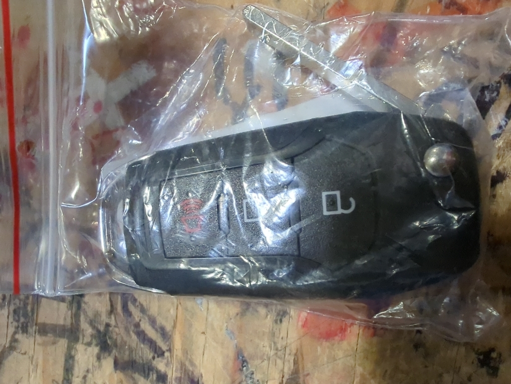 Flip Key Fob Replacement Fits for Ford F150 2015 2016 2017 2018 2019 2020 2021 2022 F250/F350/F450/F550 2017-2022 Explorer 2016-2022 Ranger 2019-2022 Ecosport 2018-2022 Bronco 2021-2022 Keyless Entry