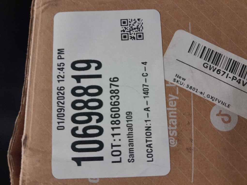 STANLEY Quencher H2.0 Tumbler with Handle and Straw 40 oz Flowstate 3-Position Lid Cup Holder Compatible for Travel Insulated Stainless Steel Cup BPA-Free Rose Quartz 2.0