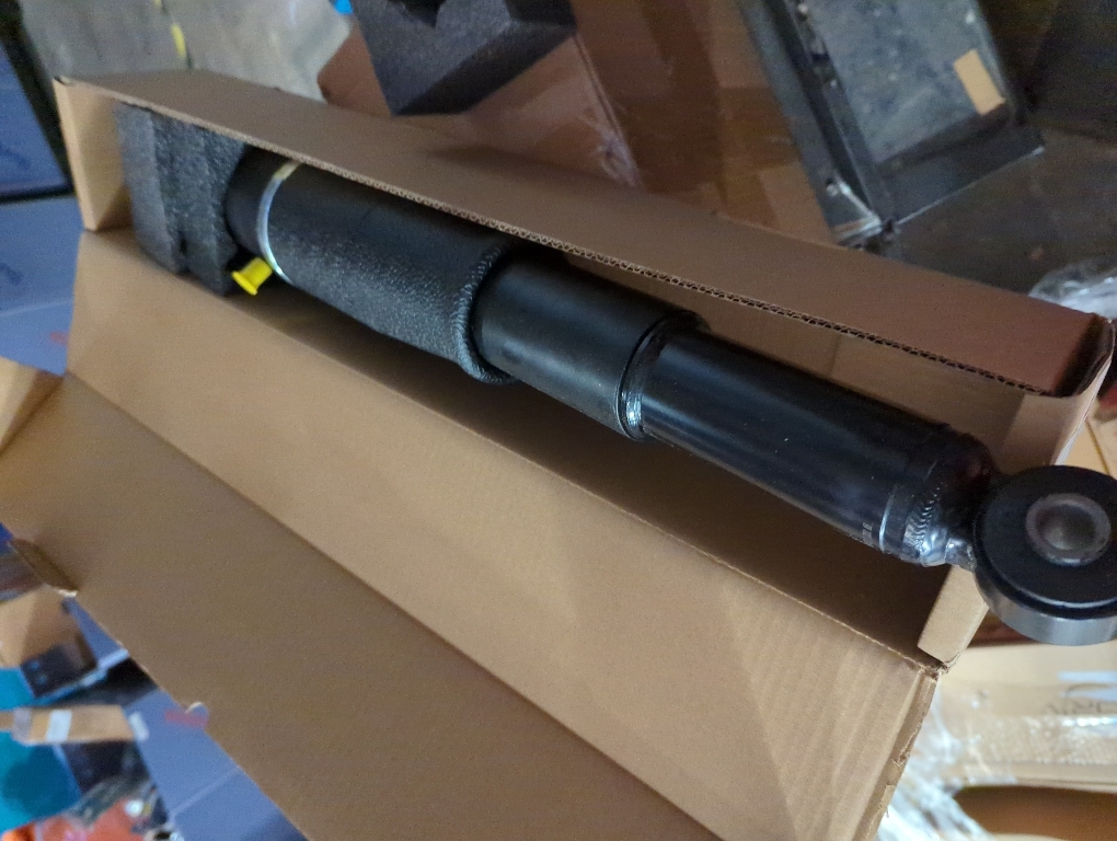 2 Pack Rear Air Strut Shock Absorber Compatible with 2002-2014 Cadillac Escalade Chevrolet Avalanche Suburban Tahoe GMC Yukon Replace# 15756926, 25979391, 25979393