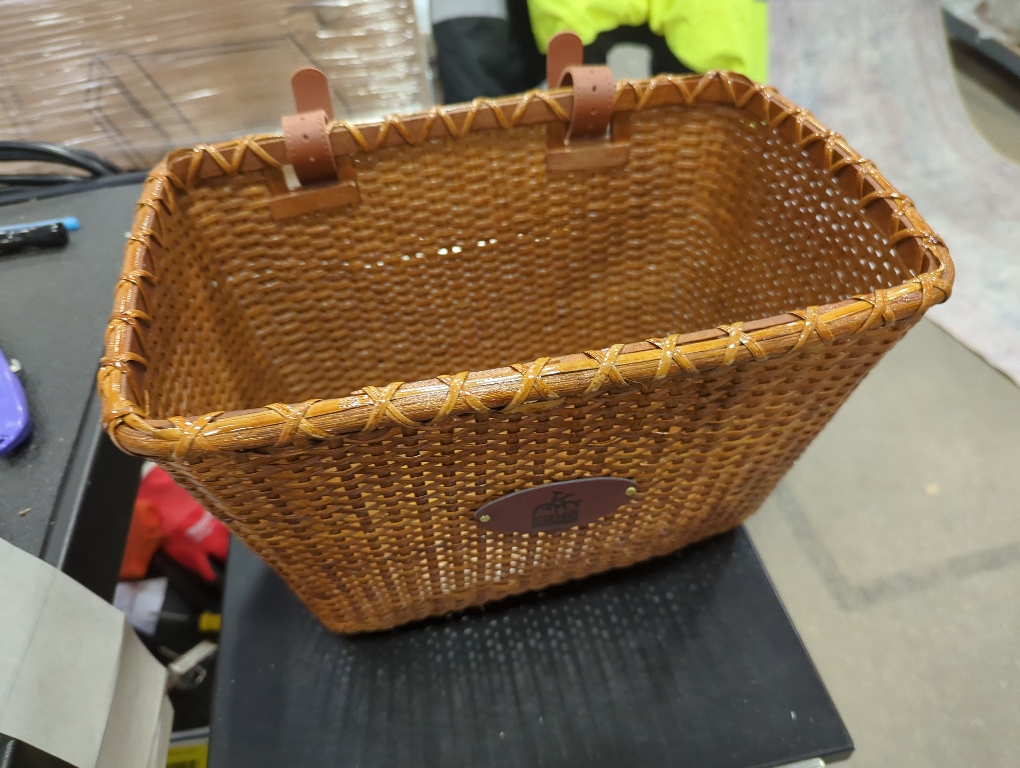 Bike Basket, Handmade Rattan Bicycle Baskets, Front Bike Baskets for Women’, Retro Style Bike Baskets for Adult Bikes