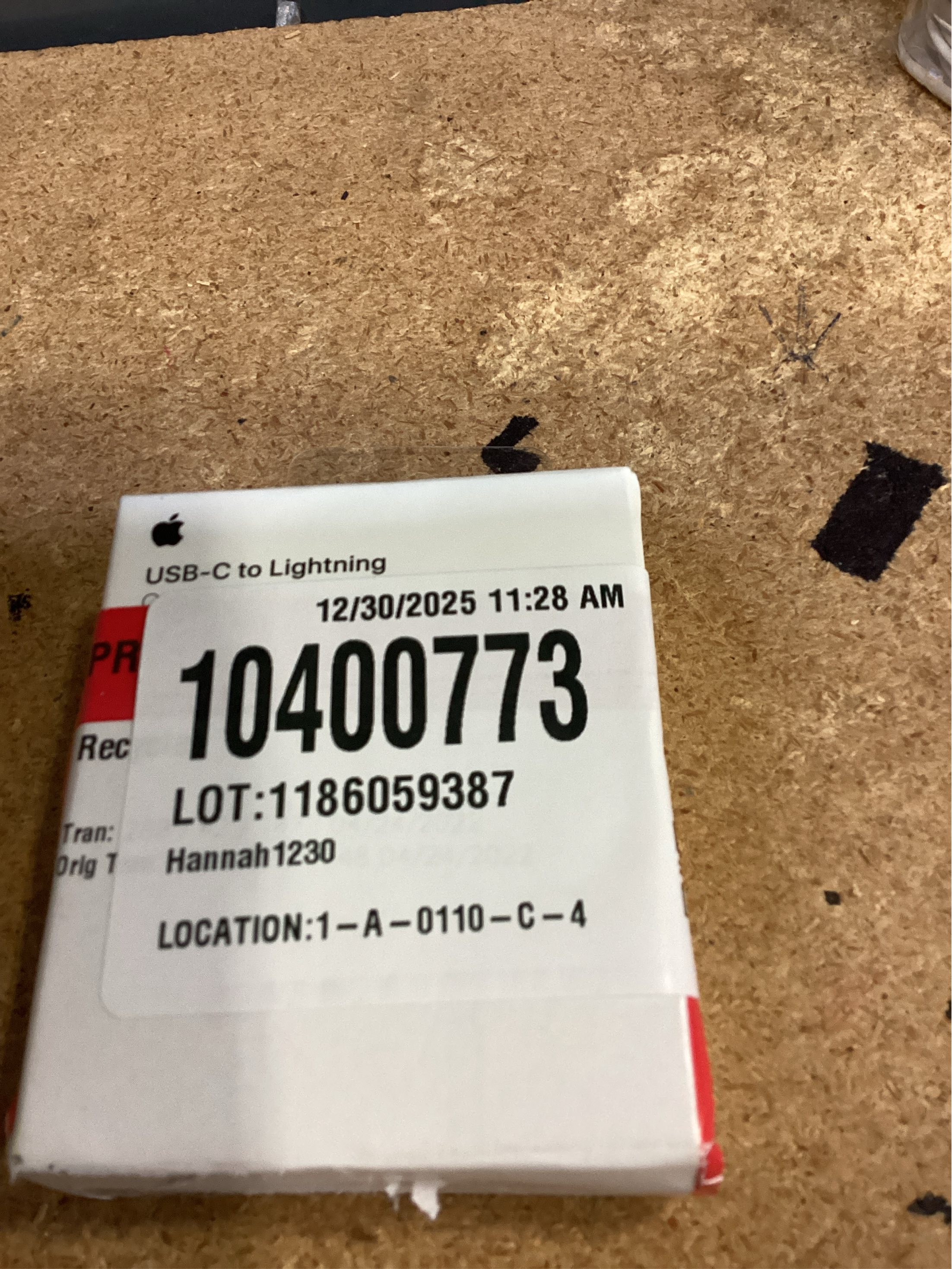 Apple USB-C to Lightning Cable (2 m)