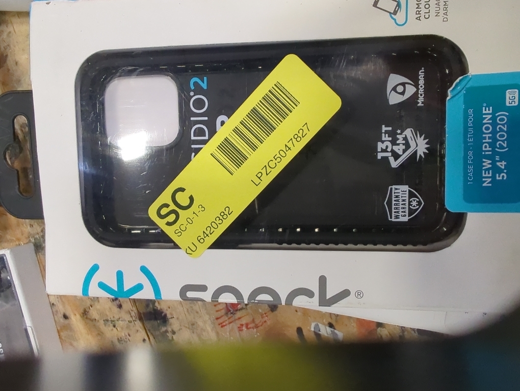 Speck iPhone 12 Case - Drop Protection Fits iPhone 12 Pro & iPhone 12 Phones - Scratch Resistant, Slim Design with Added Grip & Soft Touch Coating - Black, White Presido2