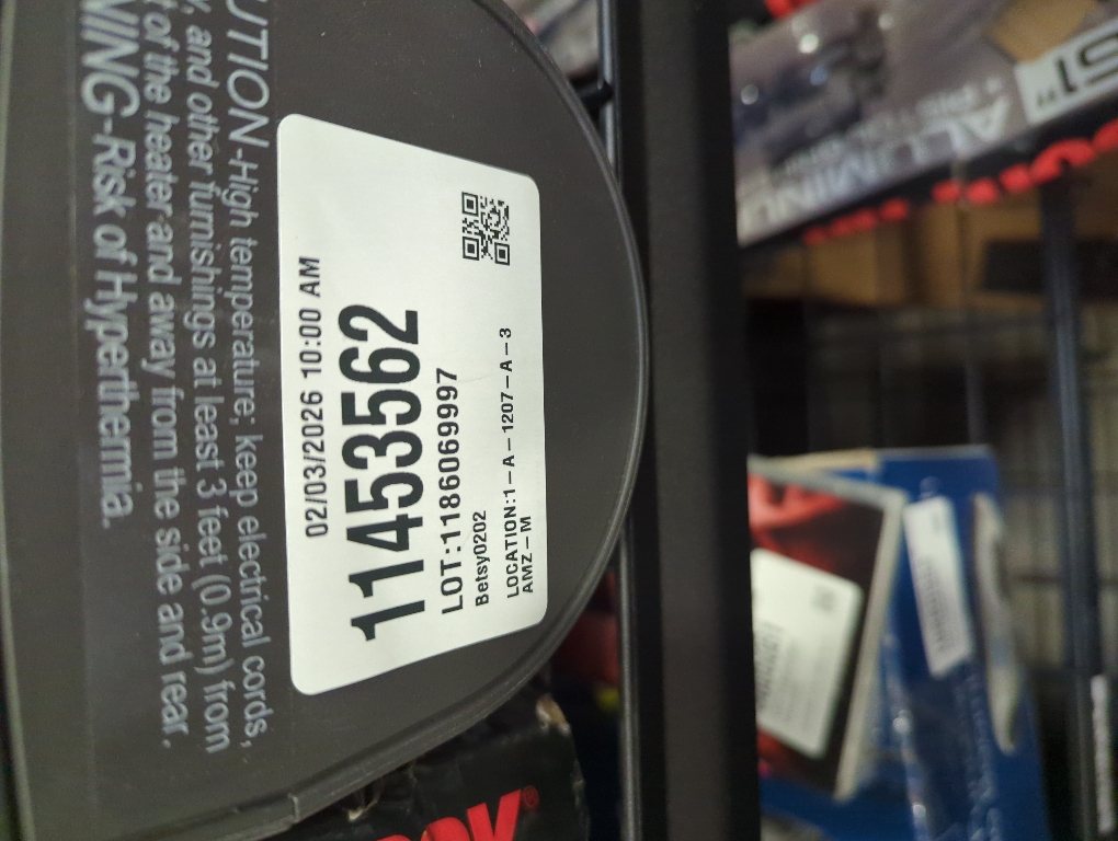 PELONIS Oscillating Ceramic Tower Indoor Space Heater for Home with Oscillation, Programmable Thermostat & ECO Mode, 12H Timer & Remote Control, Safety Protection, 23 Inches, 1500W, PHF15RSAPH23