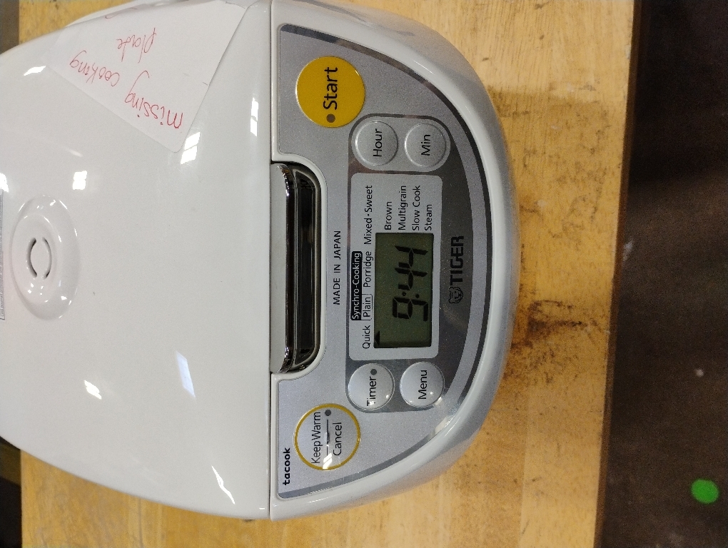 TIGER JBV-S10U 5.5-Cup (Uncooked) Micom Rice Cooker and Warmer with Tacook Food Steamer Cooking Tray Technology, White‼️light dirt and missing cooking plate‼️