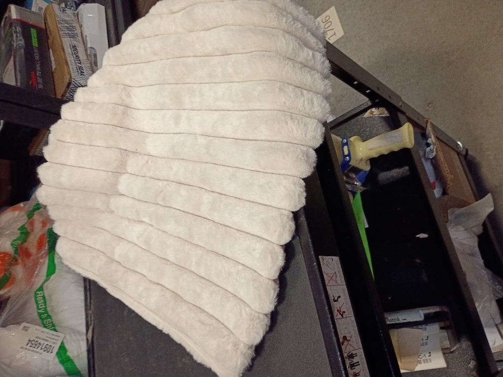 decorUhome Cozy Faux Fur Spring Throw Pillow Covers 18x18 Set of 2 Decorative Soft Plush Striped Modern Farmhouse Boho Couch Pillow Cases with Velvet Back for Sofa Bed Living Room, Cream White