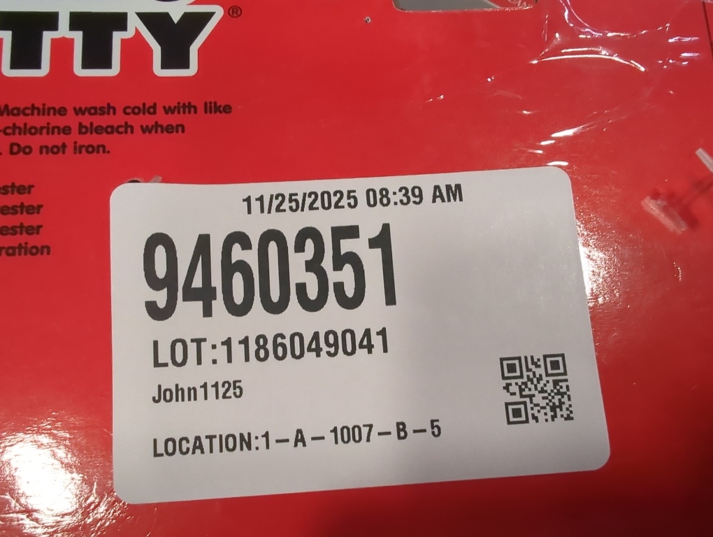 Size  M-L Color White and Red Hello Kitty 3D Plush Face Women's Slippers