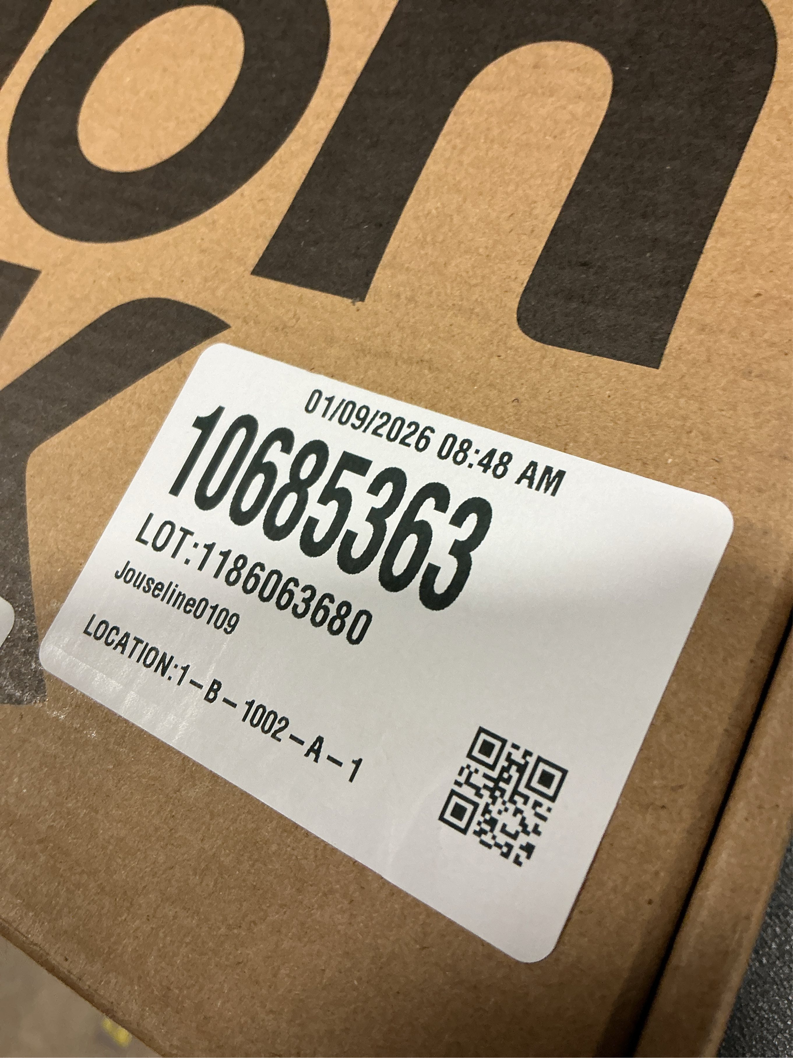 monTEK Long Arm TV Wall Mount for Most 23-65 Inch TVs, 29 Inch Long Extension TV Mount Swivel and Tilt, Full Motion Wall Mount Tv Bracket Fit Max VESA 400 x 400mm, Up to 77 lbs