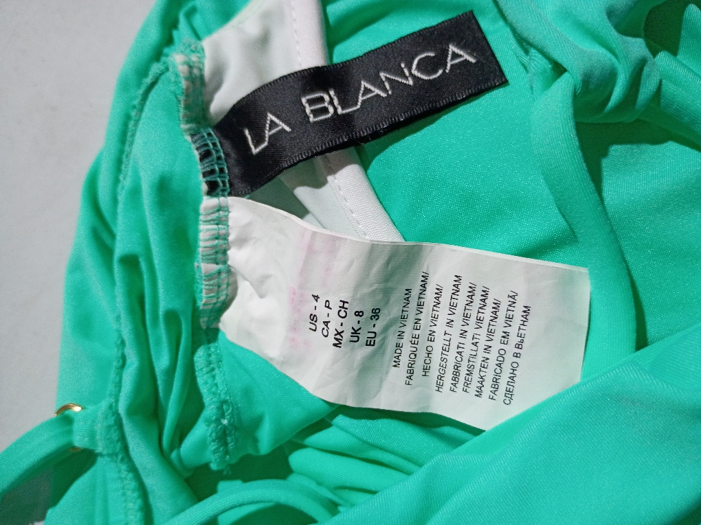 La Blanca Women's Island Goddess Underwire One Piece Swimsuit size  US 4