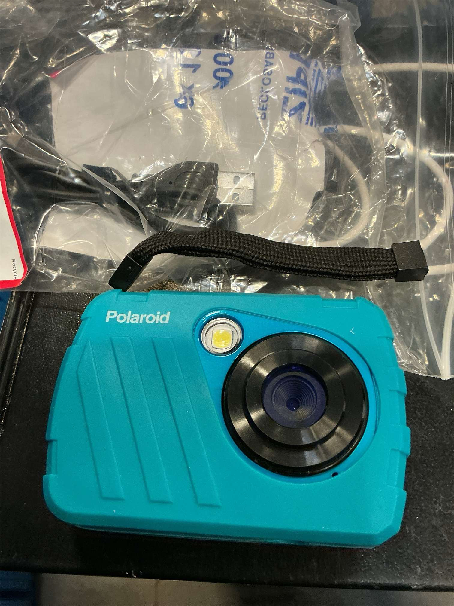 Polaroid IS048 Waterproof Instant Sharing 16 MP Digital Portable Handheld Action Camera, Teal