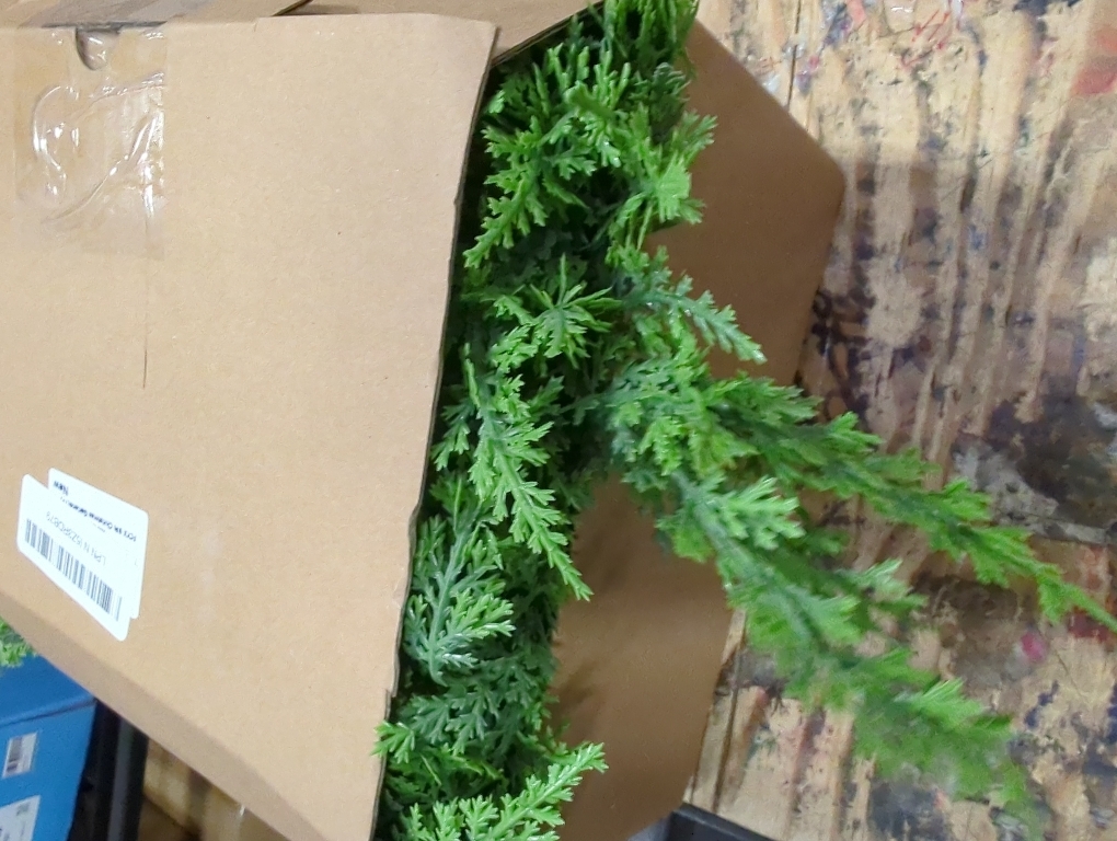 18 Real Touch Cedar Branches -12 Pcs, Artificial Christmas Cedar Branch Realistic Fake Pine Picks Faux Greenery Plants Stem for Vase DIY Crafts Garland Wreath Indoor Outdoor Home Decor