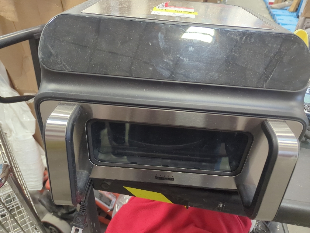 Stainless Steel 5-in-1 Touchscreen Indoor Grill & Air Fryer by bella PRO