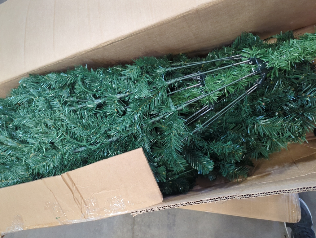 7.5ft Artificial Pencil Christmas Tree, Unlit Slim Xmas Pine Tree w/ Branch Tips, Metal Foldable Base, Ideal for Holiday Home Office Party Decor, Green