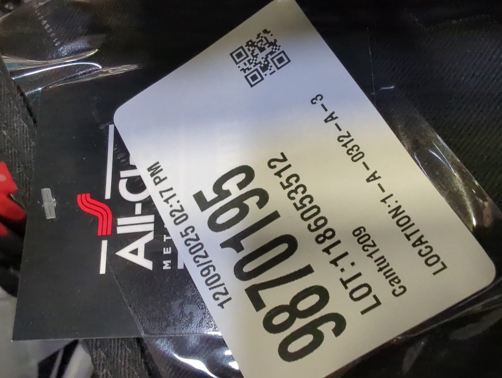 All Clad Silicone Oven Mitt: Heat Resistant up to 500 Degrees - 100% Cotton & Silicone, 14x7 Oven Mitt for Kitchen and Barbeque, 2-Pack, Black