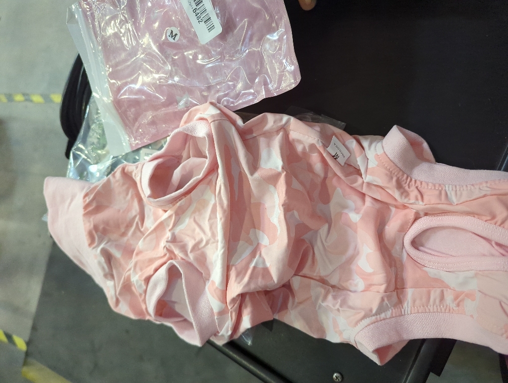 Pink Size M Coppthinktu Dog Onesie for Surgery Female, Breathable Dog Surgery Spay Recovery Suit, Dog Cone Alternative Anti-Licking