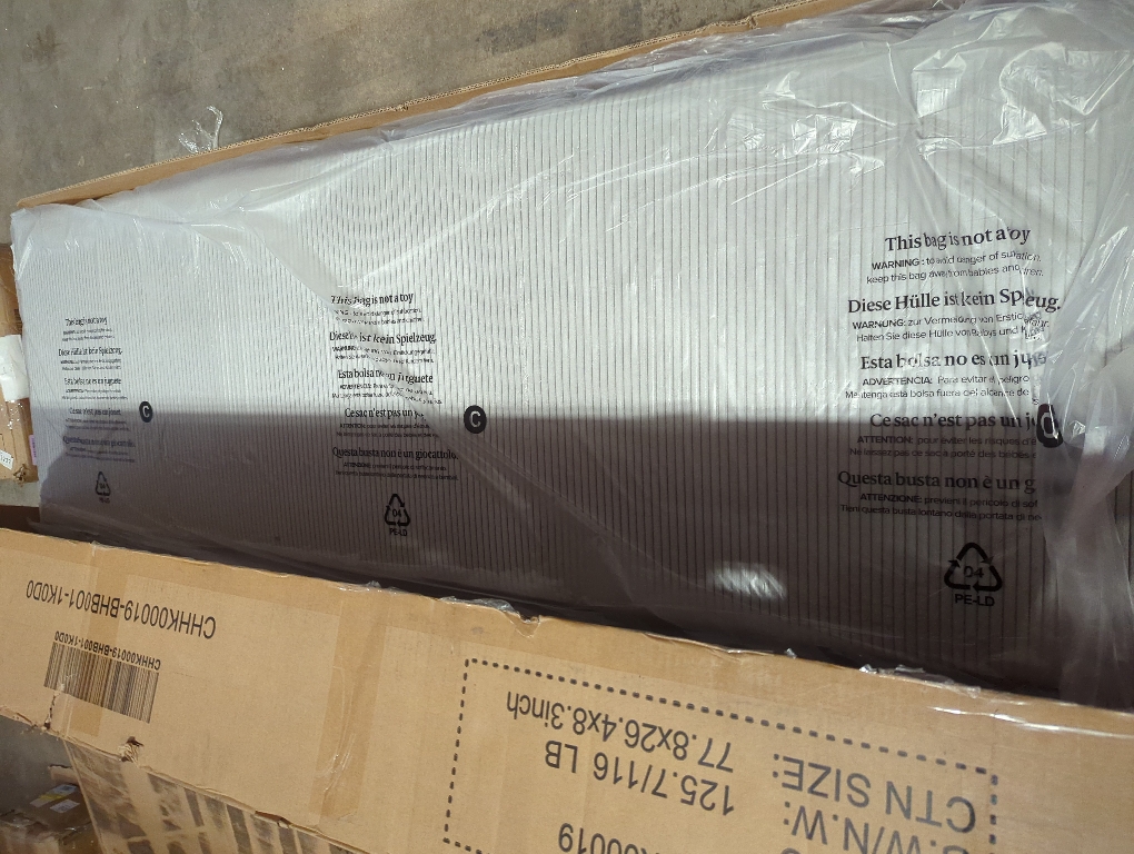 Upholstered Platform King Bed with Tufted Wingback Headboard Light Grey